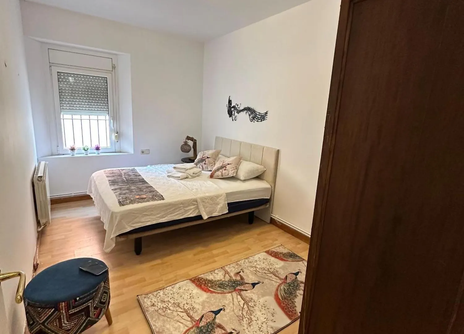 Vista Alegre Rest House For 8 Persons Vallromanes Apartment